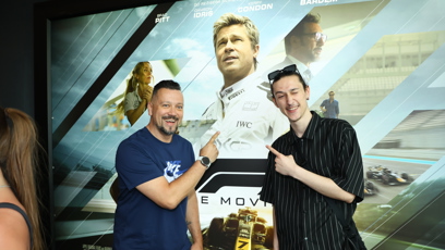 FOTO: Michal Kavalčík vysmátý od ucha k uchu.