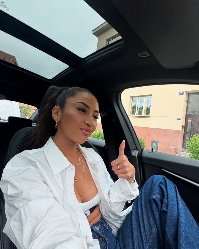 FOTO: Venis Dao podstoupila plastiku prsou. – stránka 7