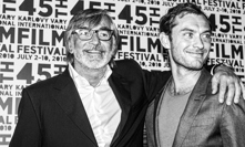 Prezident festivalu Jiří Bartoška s hercem Jude Lawem.