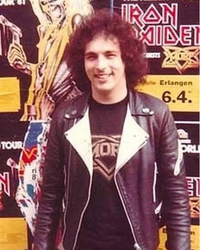 FOTO: Původní zpěvák Iron Maiden Paul Mario Day zemřel v 69 letech. – stránka 2