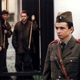 Snímek z filmu Dvě z policejní brašny