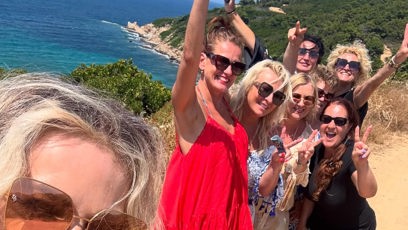 FOTO: Monika nedávno s kamarádky navštívila řecký ostrov Skiathos.