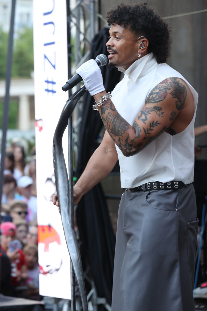 FOTO: Ben Cristovao předvedl ve Varech show. – stránka 52