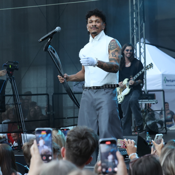 FOTO: Ben Cristovao předvedl ve Varech show. – stránka 50