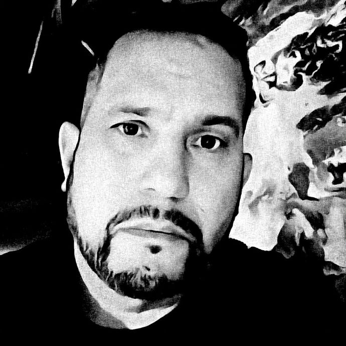 FOTO: Dan Rivera náhle zemřel po setkání s posedlou panenkou Annabelle. – stránka 2