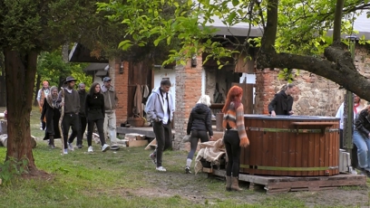FOTO: Soutěžící si užívali překvapení v podobě vířivky.