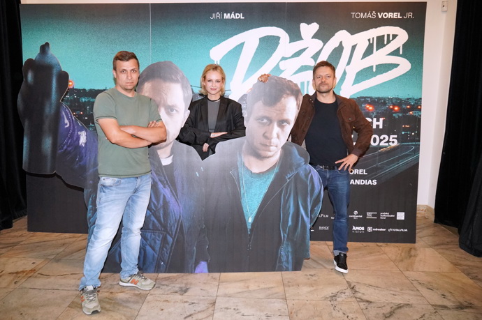 FOTO: Tomáš Vorel ml., Diana Dulínková a Jiří Mádl. – stránka 12