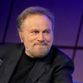 Slavný italský herec Franco Nero přijel letos v dubnu do Prahy. Účastnil se pražského Comic-Conu.