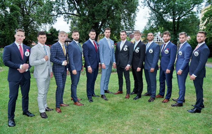 FOTO: Finálová dvanáctka zabojuje o titul Muž roku 2025. – stránka 141