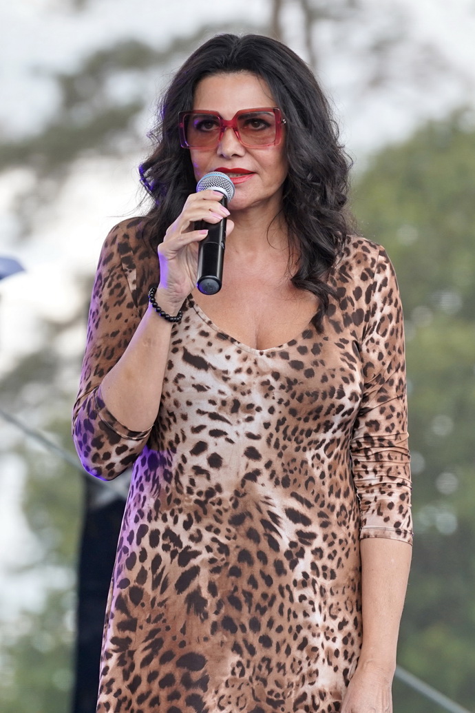 FOTO: Ilona Csáková v leopardích šatech. – stránka 3