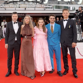 Tvůrci a herci filmu Sbormistr na letošním ročníku karlovarského festivalu představili snímek se silným příběhem, který je inspirovaný skutečnými událostmi.