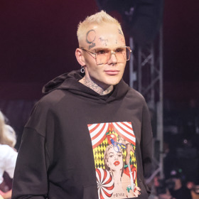 Aktuálně je z Jaro Smejkala učitel zpěvu v Plzni. 