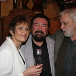 Karel Černoch po boku další legendy v roce 2004, Waldemara Matušky (na snímku vlevo partnerka Waldemara Matušky, Olga Matušková).