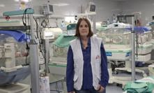 Lékařka Joanne Perry pracuje v nemocnici Helou v metropoli Gaza.