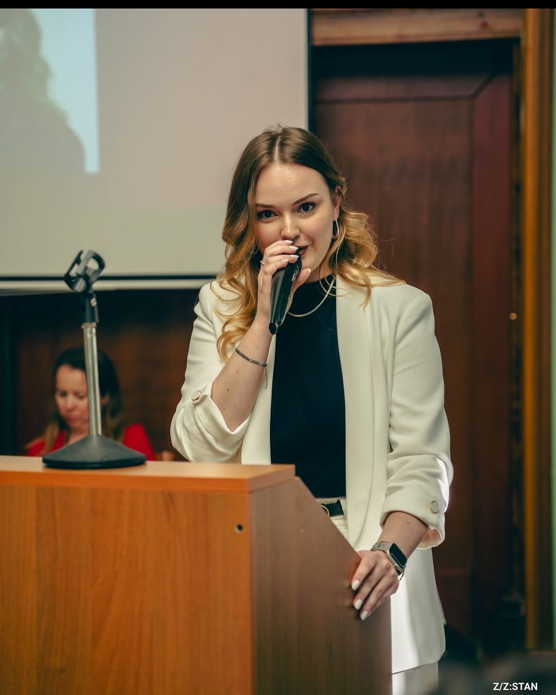 Anežku Nedomovou přivedl k rozhodnutí kandidovat její dědeček.