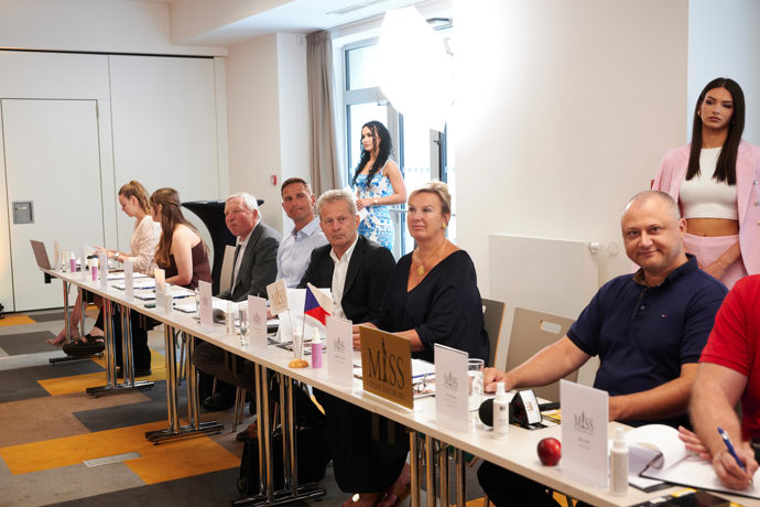 FOTO: Odborná porota Miss České republiky. – stránka 5