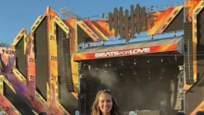 FOTO: Andrea Bezděková ve svém outfitu na festivalu.