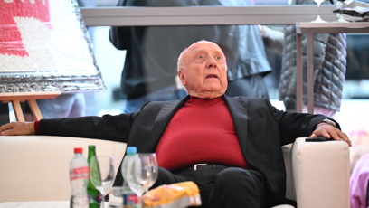 FOTO: Felix Slováček čekal na své přátele.