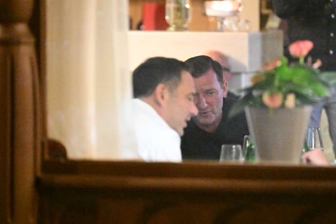FOTO: Až rodinná atmosféra na tajné večeři v Embassy – stránka 8