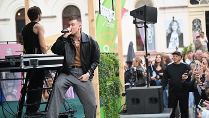 FOTO: Adam Mišík to rozjel.