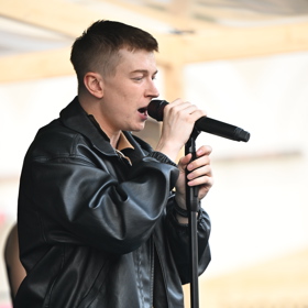 Adam Mišík byl s Erikou spojovaný na sítích. 