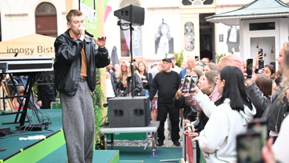 FOTO: Adam Mišík dostal fanynky do varu.