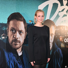 Herečka Diana Dulínková si ve filmu Džob zahrála manželku Jirky Mádla.