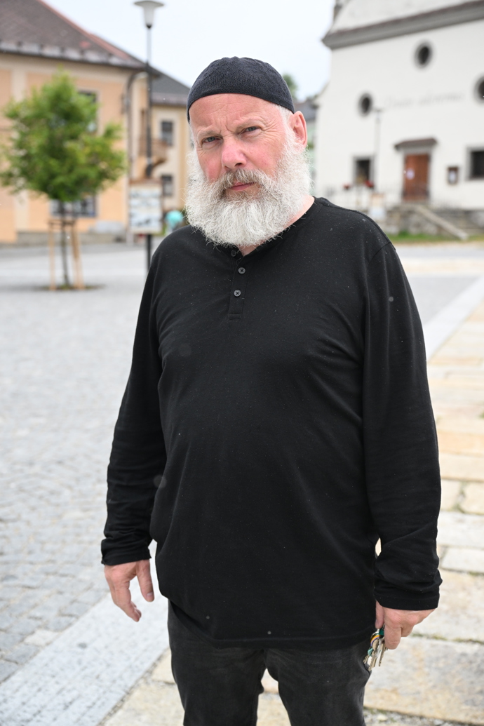 FOTO: Jaroslav Pulkrábek se zná dobře s bratry Klišíkovými. – stránka 6