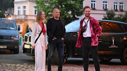 FOTO: Jiří Ployhar dorazil se svou novou partnerkou.