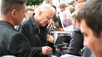 FOTO: O Stellana Skarsgårda byl velký zájem.