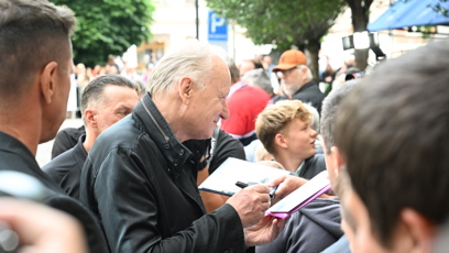FOTO: O Stellana Skarsgårda byl velký zájem.