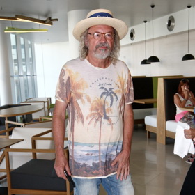 V SuperStar Ondřej Hejma proslul účesem a také havajskými košilemi. 