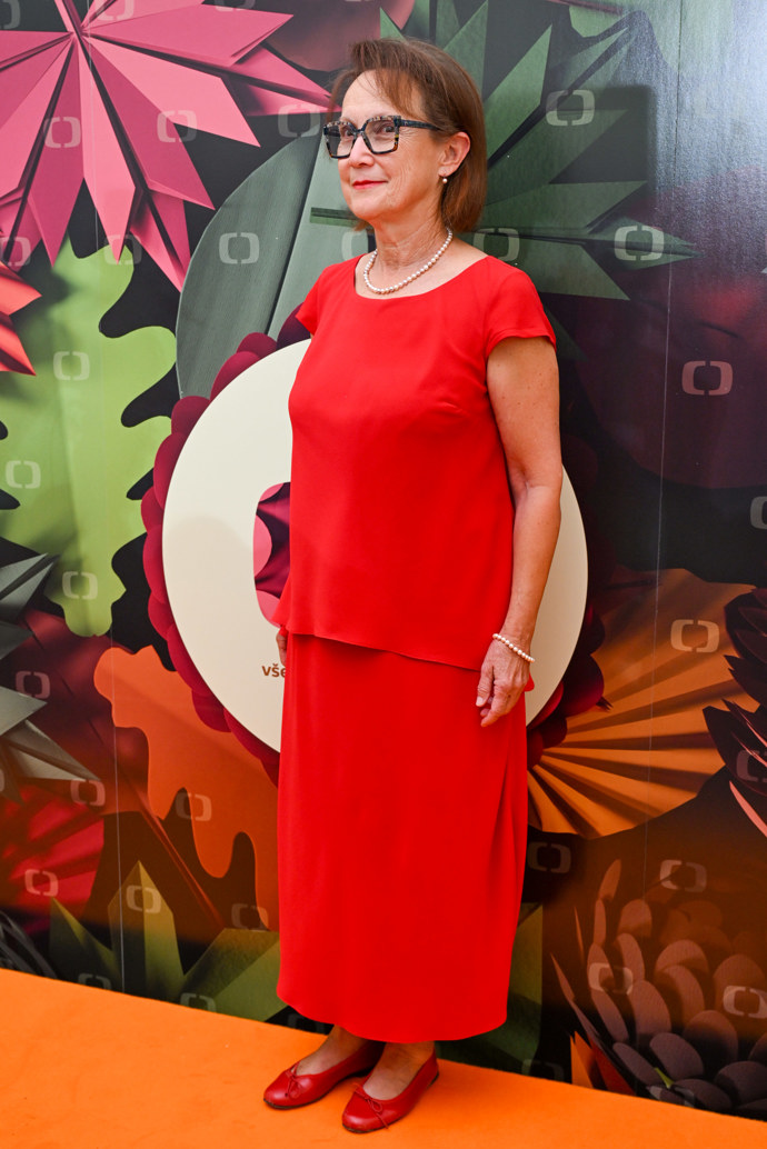 FOTO: Nechyběla Milena Steinmasslová. – stránka 7