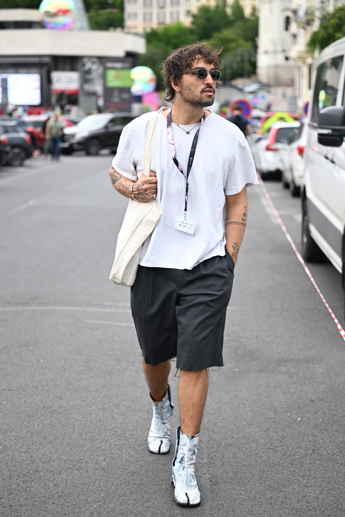 FOTO: Jordan Haj má čím dál víc extravagantnější modely. – stránka 76