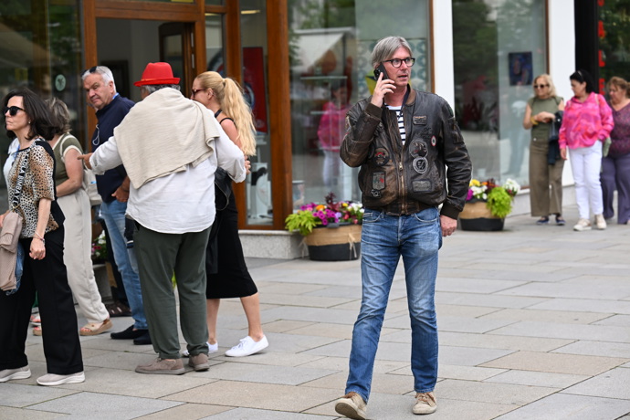 FOTO: Jiří Strach vynesl skinny džíny. – stránka 5