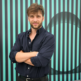 Roman Tomeš změnil image.