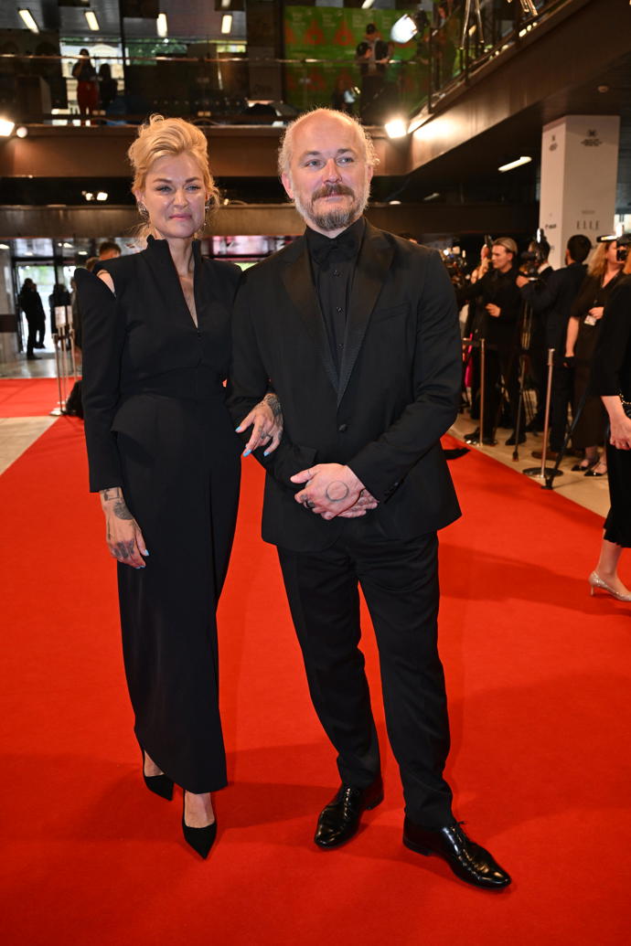 FOTO: Karel Och s partnerkou. – stránka 1