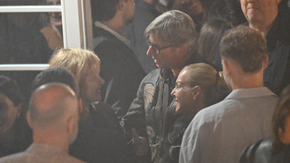 FOTO: Tihle dva si na večírku prostě sedli.