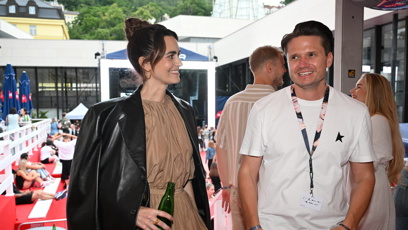 FOTO: Ondřej Brzobohatý je ve Varech ve svém živlu.