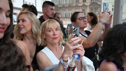 FOTO: Dana dala nenápadný side eye.