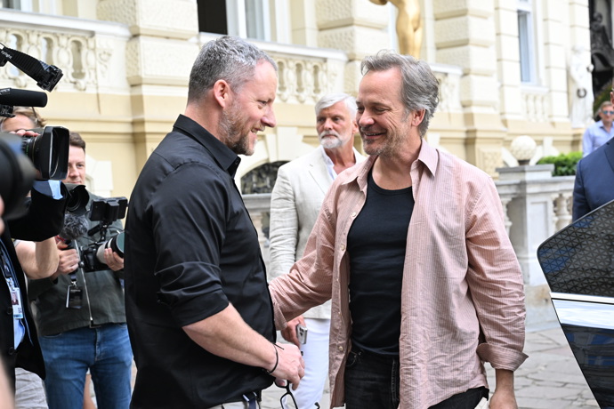 FOTO: Peter Sarsgaard dorazil do Karlových Varů. – stránka 36