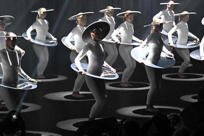 FOTO: Vystoupení na zakončovacím ceremoniálu KVIFF. – stránka 2