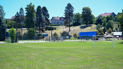 FOTO: Hřiště ve Svijanském Újezdě, na kterých se konaly slavnosti.