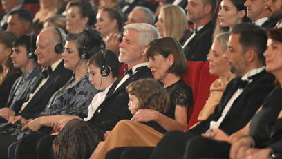 FOTO: Andrea Bartošková si užívá dojemný večer.