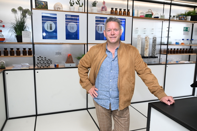 FOTO: Matěj Ruppert na Karlovarském festivalu. – stránka 35