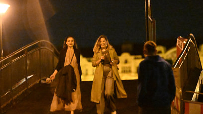 FOTO: Eva Podzimková přišla s kamarádkou.