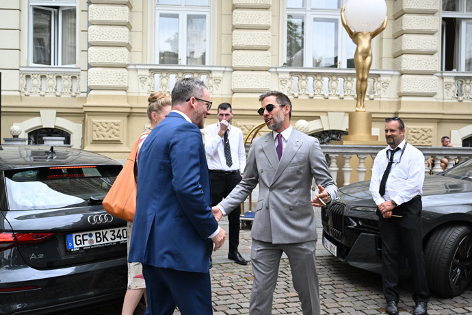 FOTO: Janek Bartoška se přivítal s Kryštofem Muchou. – stránka 74