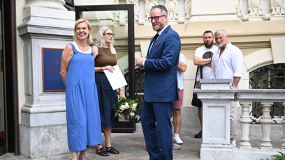 FOTO: Všichni napjatě očekávali Vicky Krieps.