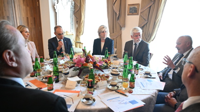 FOTO: Eva Pavlová a Petr Pavel se zúčastnili jednání o problematice rakoviny slinivky.