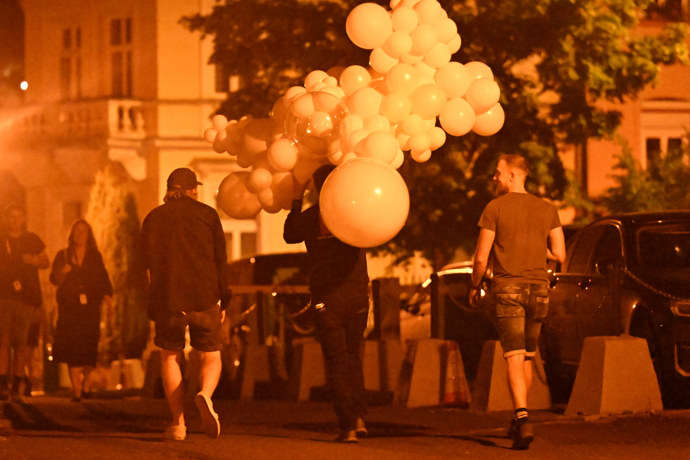 FOTO: Jiří Macháček oslavil narozeniny s kamarády. – stránka 42